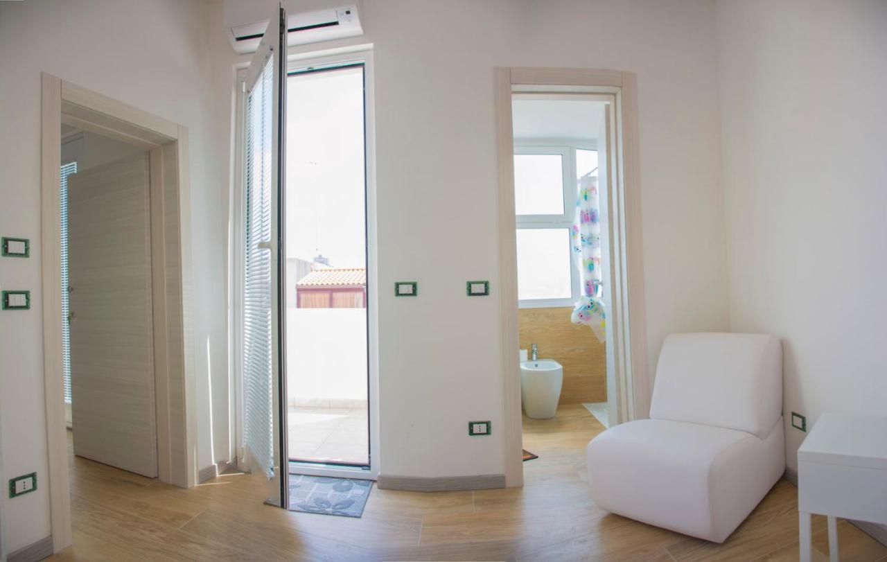 La Casa Di Penelope B&B E Noleggio Bici Elettriche Испика Екстериор снимка